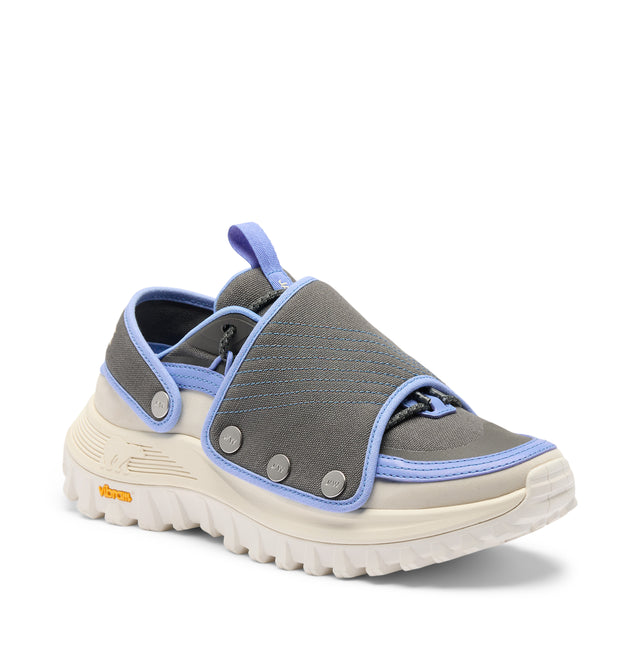 Jane Wade x Sorel Callsign Mule